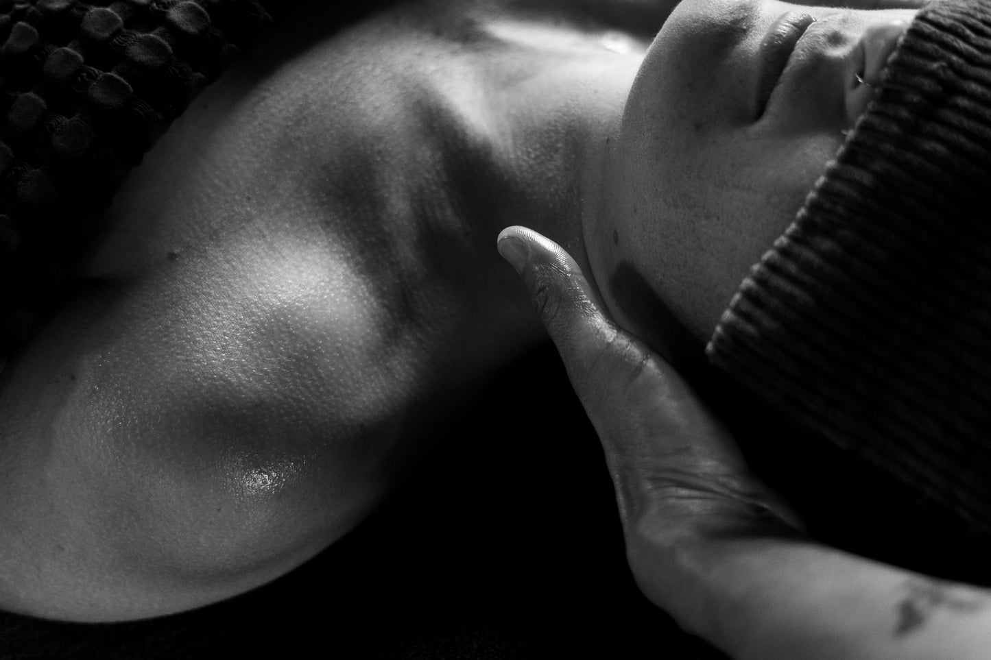 Enhancement Face & Scalp massage - 20 minutes